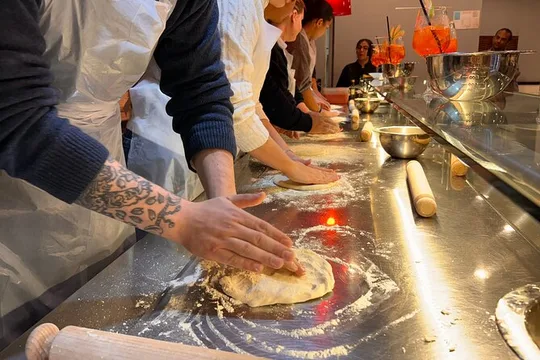 Pizza Cooking Class & Spritz Making with lunch & drinks in Rome