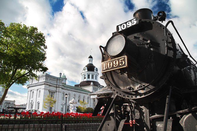 1-hour Walking Tour of Kingston with a local historian