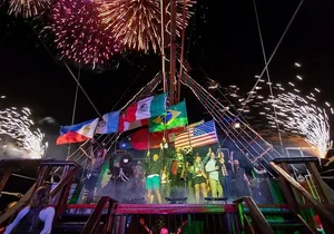 Pirate Galleon in Cancún 2X1 - Pirate Show & Dinner with Open Bar