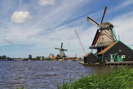 Private Netherlands guided Day & Evening tour from your Hotel