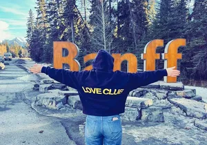 Banff Gondola Hot Springs Bow Falls and Three Lakes tour