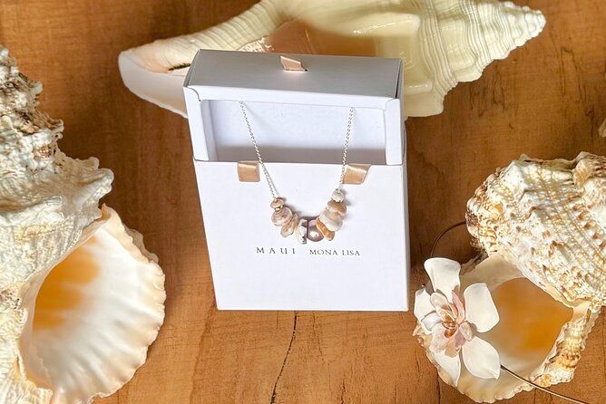 Maui Jewelry Making Class with Puka Shells and Pearls