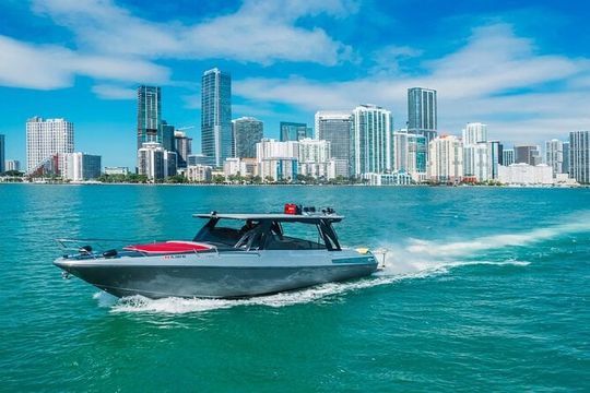 50ft with FREE HOUR Miami Yacht Rental up to 6 Hours for 13 folks