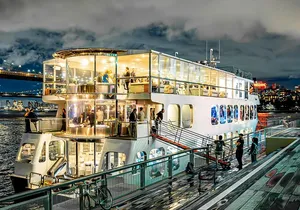 Valentine's Day Dinner Cruise in New York