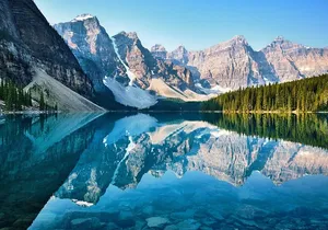 Luxury Private tour to Moraine and Lake Louise from canmore/Banff