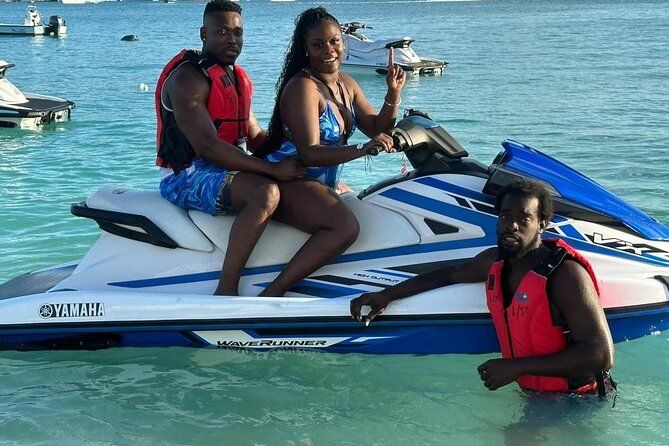 Jet Ski Rental & Beach in St.Maarten + Beach Chairs