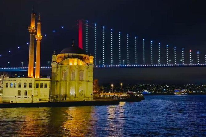 Bosphorus Night Lights: Guided Cruise With Tea and Cookies