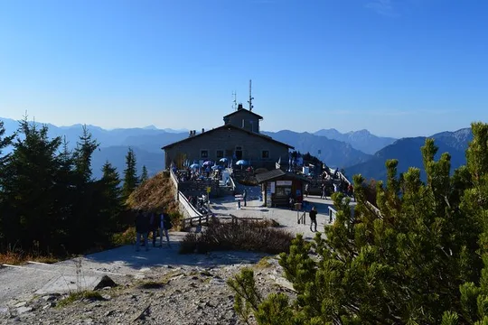 WWII Historical Eagle's Nest Guided Tour in Berchtesgaden Germany