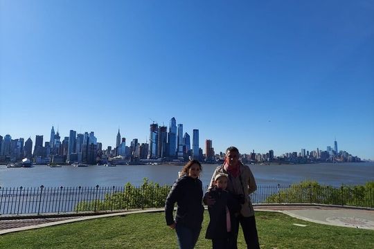 Contrastes de Nueva York incluyendo Dumbo y Nueva Jersey