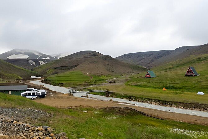 Highlands Bus Transfer: Reykjavik / Hella to the Landmannalaugar
