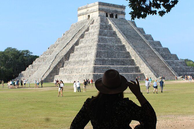 Chichen Itza and Cenote Adventure with Traditional Lunch