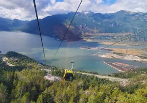 Whistler+Sea 2 Sky Gondola+Shanon Fall+GreenLake+Porteau CoveTour