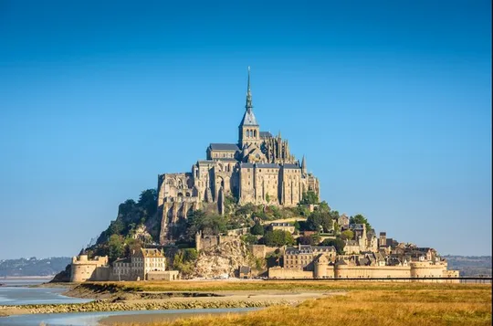 Le Havre Shore Excursion: Private Day Trip to Mont-Saint-Michel