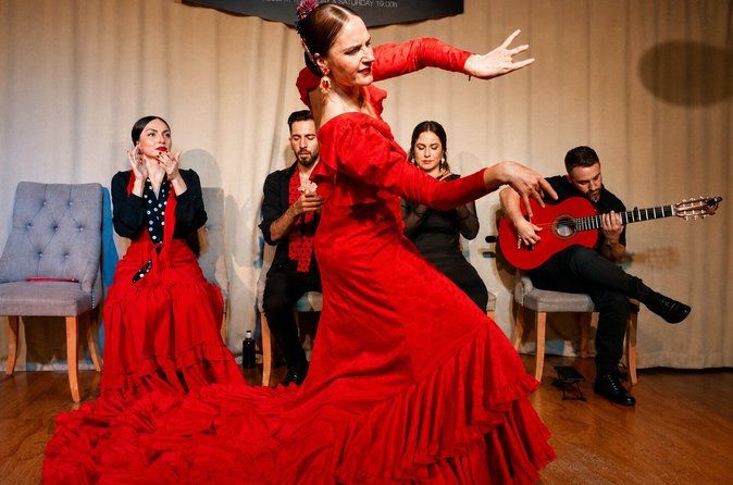 Flamenco Show and Dinner in Fuengirola Mijas Restaurant Tipi Tapa