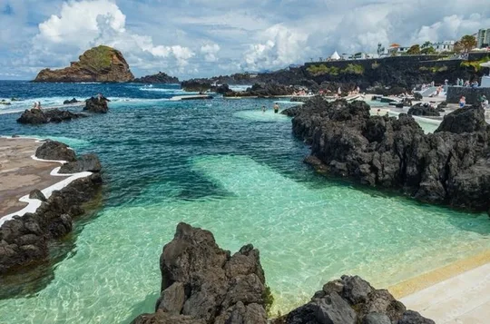 Fanal Forest, Skywalk & Lava Pools: West Madeira 4x4 Expedition