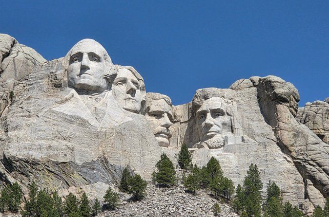 Mount Rushmore Memorial Shared Tour from Rapid City, South Dakota