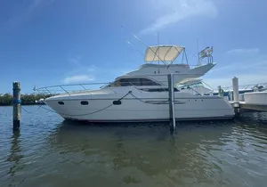 55ft + FREE HOUR Miami Yacht Rental 3 to 6 Hours 13 People