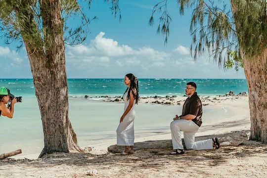 Get Engaged on Maui Beach with a Photographer
