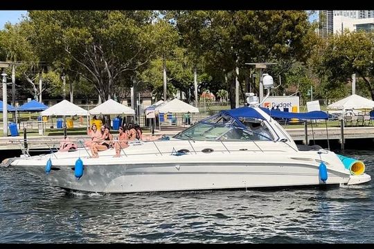 48ft + FREE HOUR Miami Yacht Rental, 2 to 6 Hours, 13 People