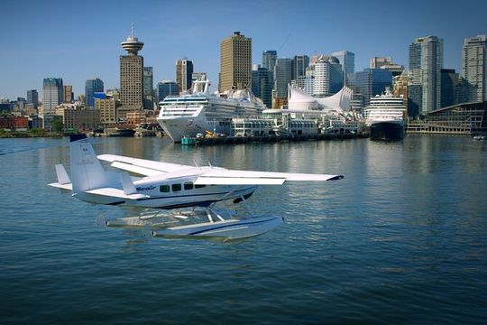 Vancouver City Skyline Scenic Seaplane Tour