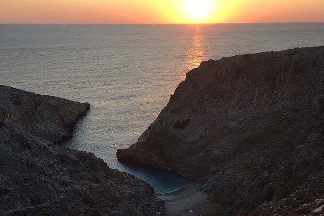 4 Hour Boat Trip to Seitan Limania Creek from Souda Bay