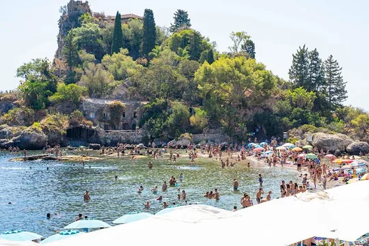 Taormina & Isola Bella Beach: Private Shore Excursion - Messina