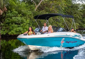 Private 21 Ft Boat Rental in Fort Lauderdale