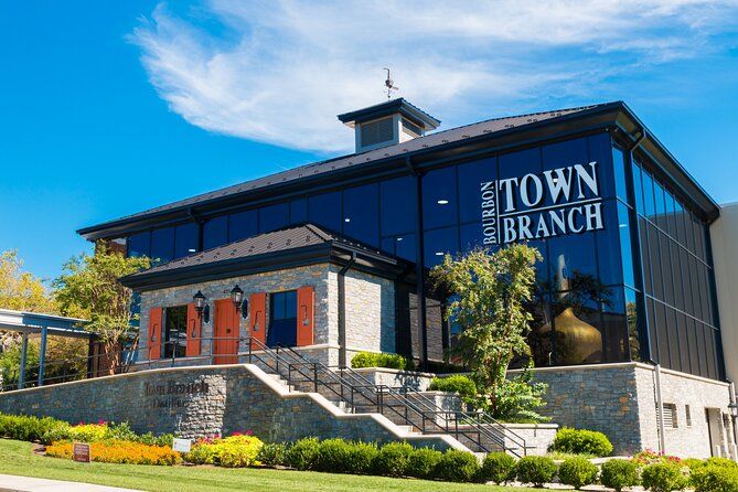 Barrels & Bourbon: Private Distillery and Cooperage Tour