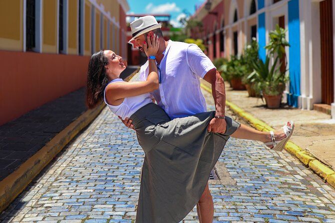Cancun Private Airport Transfer with 1 Hour City Highlights Ride