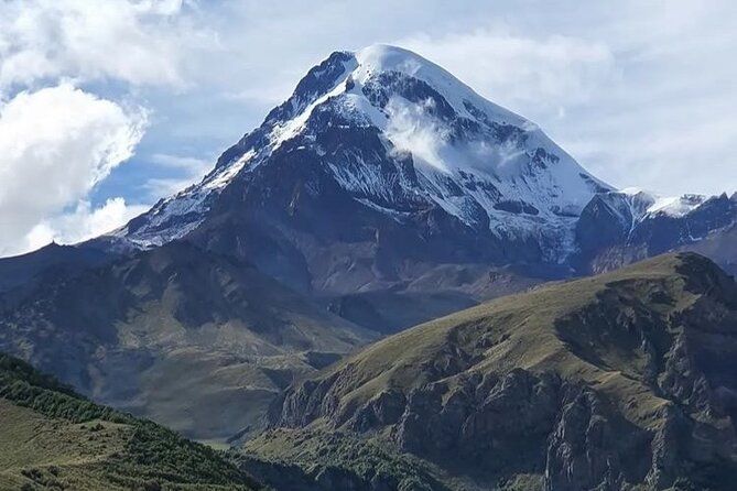 Kazbegi 3 day Tour: Truso, Gergeti Trinity, Juta, Gveleti