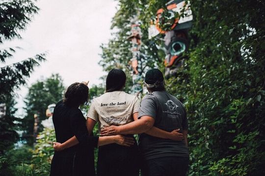 Talking Totems Stanley Park Indigenous Walking Tour