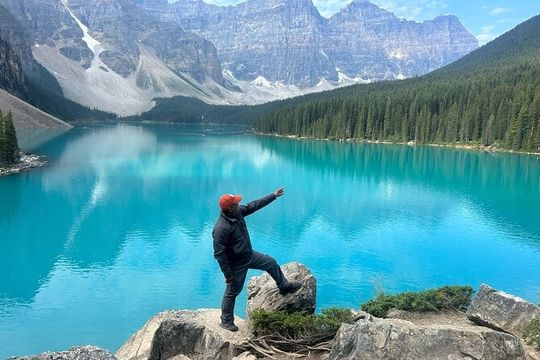 Banff Shared trip to Lake Louise, Johnston Canyon and Minnewanka