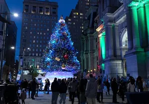 Philadelphia Holiday Donut Adventure: A Festive Sweet Treat Tour