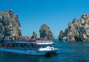 Cabo San Lucas Sunset Cruise Full dinner, open bar and transfer