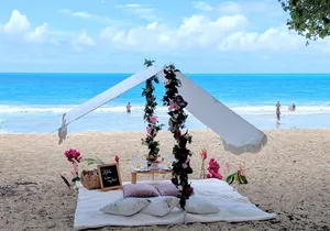 Luxury Picnic in Hawaii Paradise