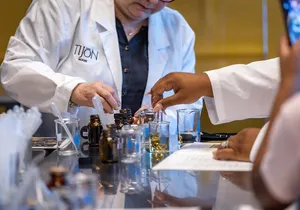 Miami Perfume Making Experience: Express Edition 30 Minutes