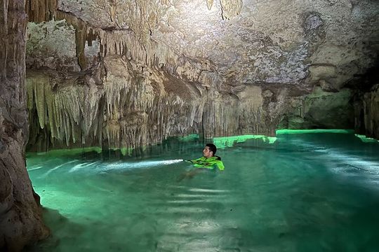 Guerrero Maya (Tulum-Cenote-Caverna)
