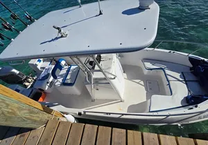 Nassau Center Console Boat Rental with Skipper