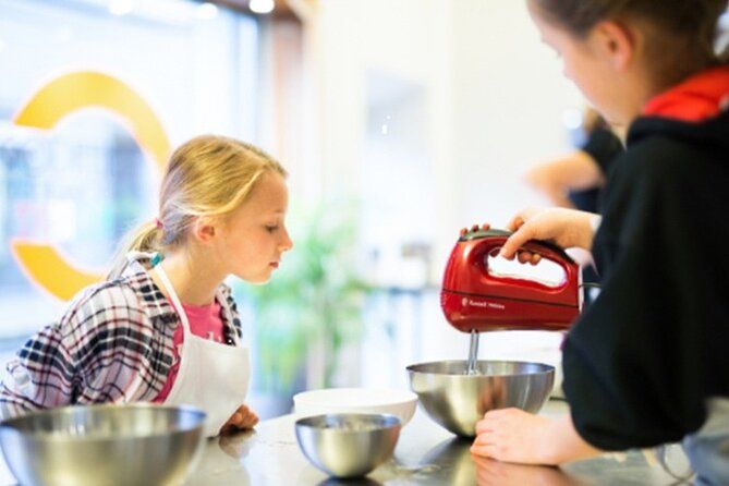 Fun Family Cooking Experience