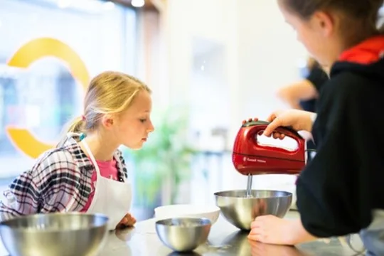 Fun Family Cooking Experience