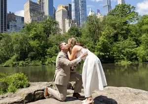 NYC Private Photoshoot at Your Iconic Spots in New York City