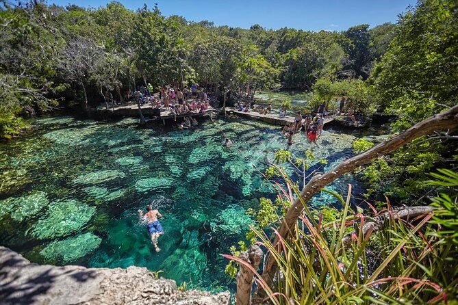 Cenote Azul with Private Roundtrip Transfer