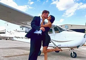 Private 60 Minute Romantic Excursion Air Tour with Champagne