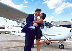 Private 60 Minute Romantic Excursion Air Tour with Champagne