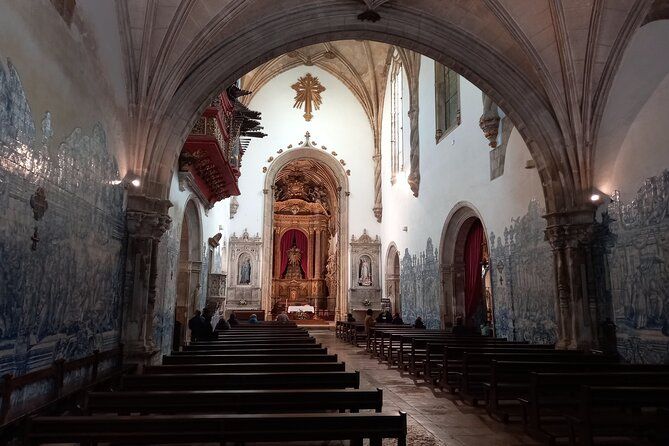 Coimbra : Guide to tour, with local guide/certificate, and an entry
