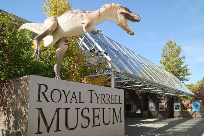 Drumheller Tour Royal Tyrell Museum Shared Tour