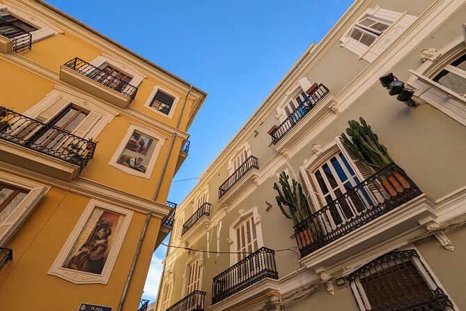 Valencia city game: mysteries of the old quarter