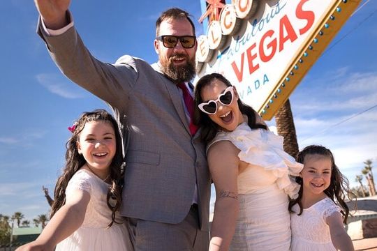 Photo Shoot at the Las Vegas Sign