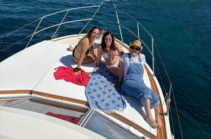 Yacht Tour in the Gulf of Cagliari with Aperitif
