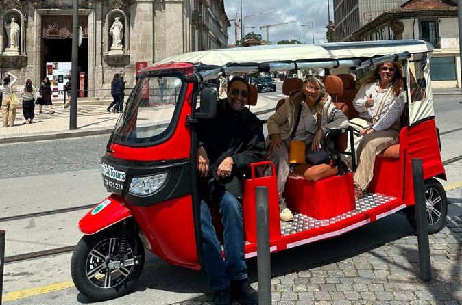 Explore Porto: Private 1.30 Hour Tuk-Tuk Tour